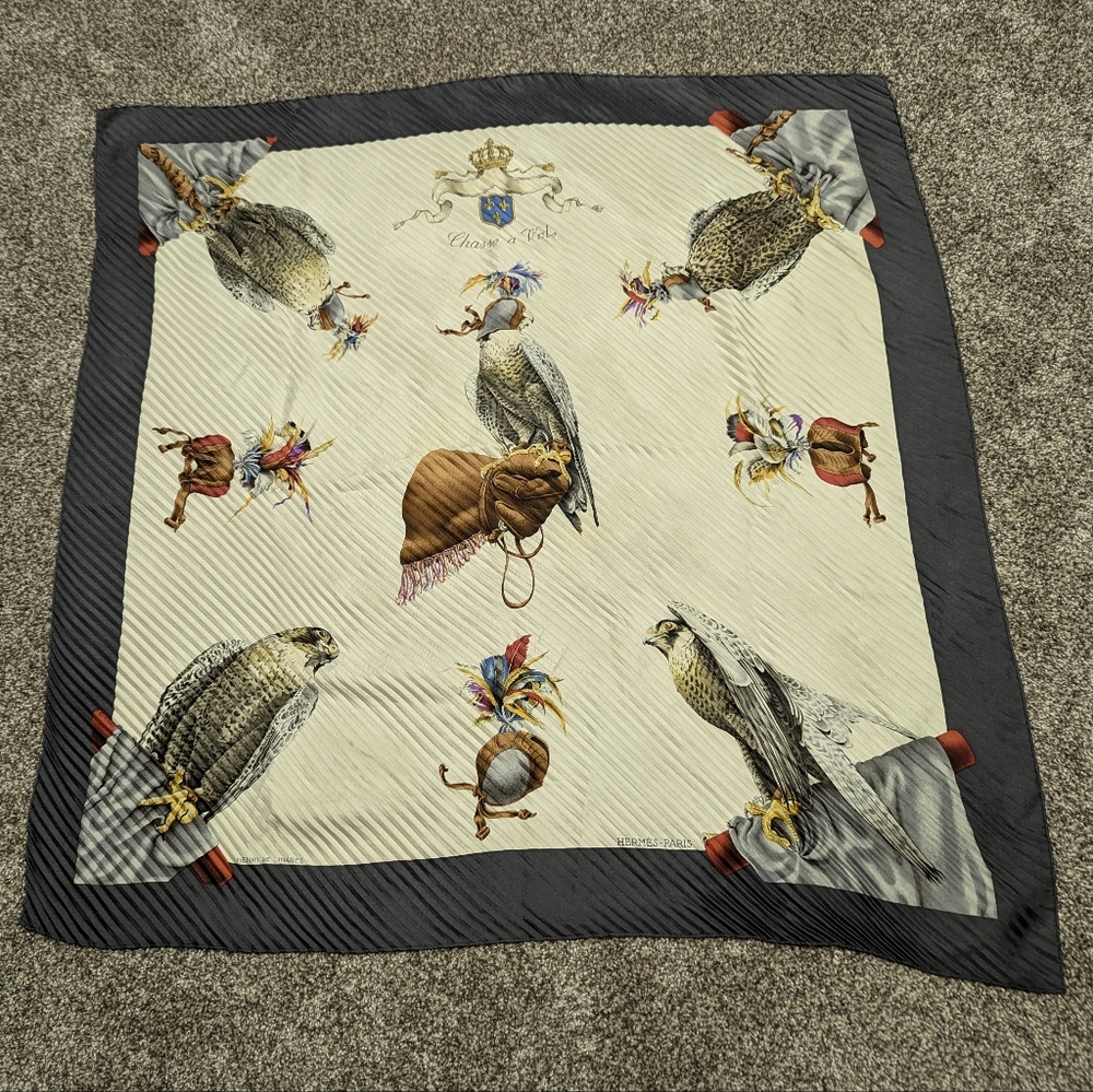 Hèrmes-Paris Henri De Linares Scarf